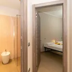 Guesthost - X4 1km From Don Bosco Bus Station!