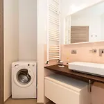 Appartement Guesthost - X4 1km From Don Bosco Bus Station! Turin