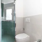 Guesthost - X4 1km From Don Bosco Bus Station!
