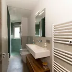 Guesthost - X4 1km From Don Bosco Bus Station! * Turin