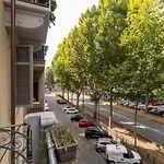 Guesthost - X4 1km From Don Bosco Bus Station! Appartement Turin