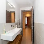 Guesthost - X4 1km From Don Bosco Bus Station! Appartement Turin