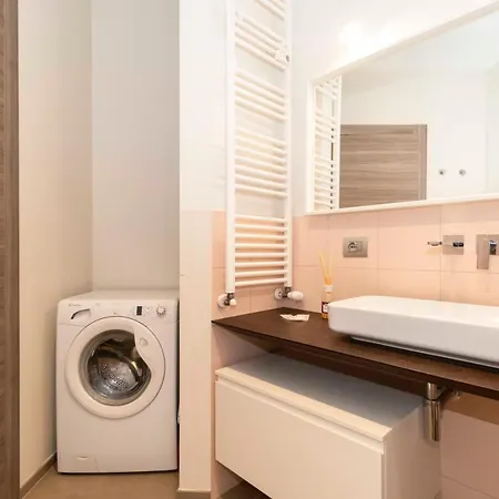 Апартаменты New! X4 A 1km From Don Bosco Bus Station! Турин