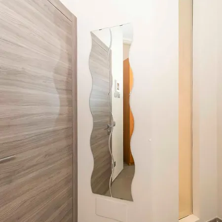 Апартаменты New! X4 A 1km From Don Bosco Bus Station! Турин