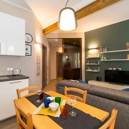 New! X4 A 1km From Don Bosco Bus Station! Апартаменты Турин