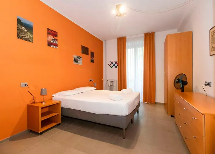 Guesthost - X4 1km From Don Bosco Bus Station! Turín