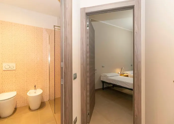 Guesthost - X4 1km From Don Bosco Bus Station!