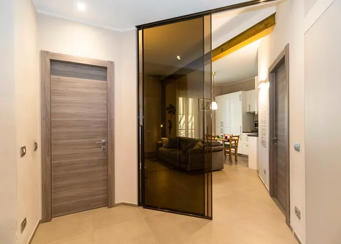 Guesthost - X4 1km From Don Bosco Bus Station! Turín