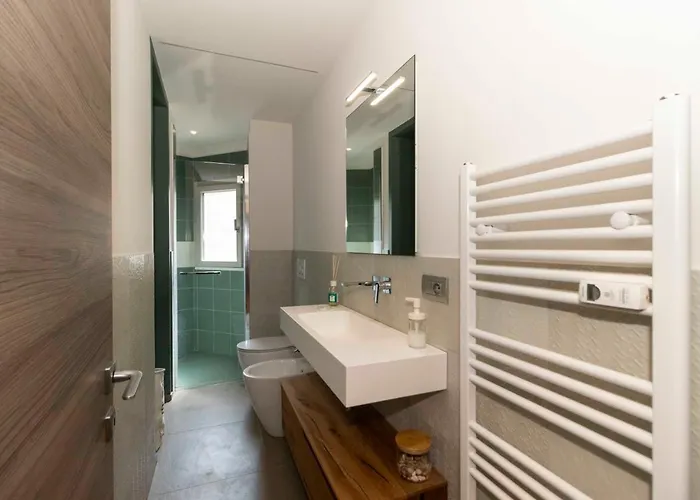 Guesthost - X4 1km From Don Bosco Bus Station! * Turín