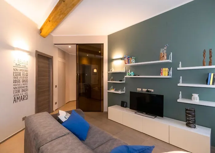 Apartmán Guesthost - X4 1km From Don Bosco Bus Station! *