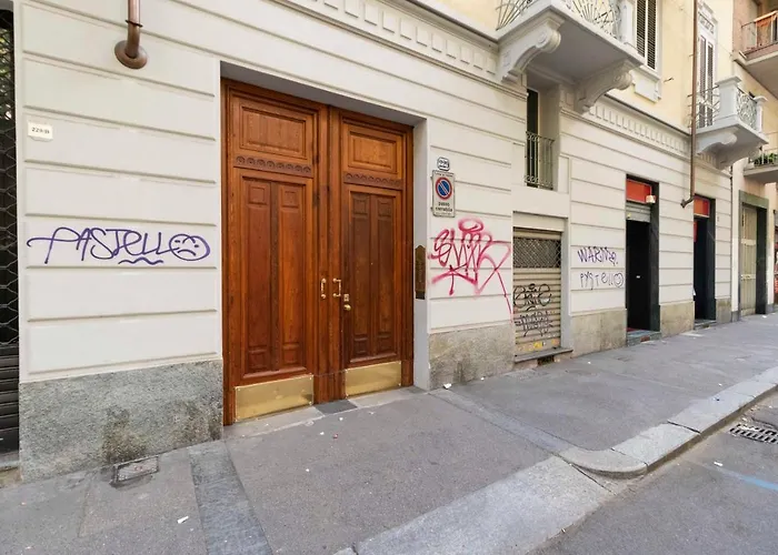 Guesthost - X4 1km From Don Bosco Bus Station! Apartmán *