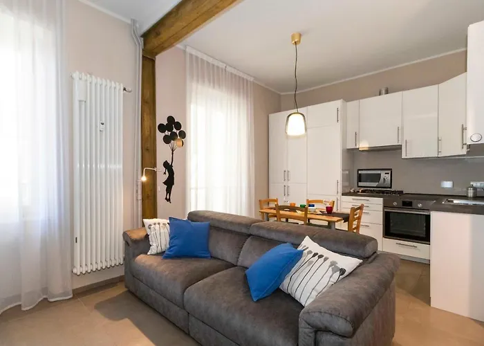 Guesthost - X4 1km From Don Bosco Bus Station! Apartmán *