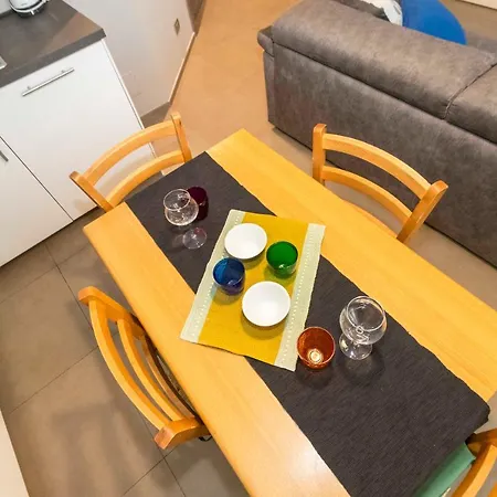 Guesthost - X4 1km From Don Bosco Bus Station! *