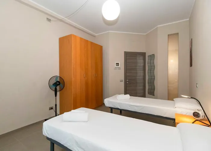 Διαμέρισμα Guesthost - X4 1km From Don Bosco Bus Station!