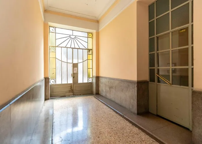 Διαμέρισμα Guesthost - X4 1km From Don Bosco Bus Station!